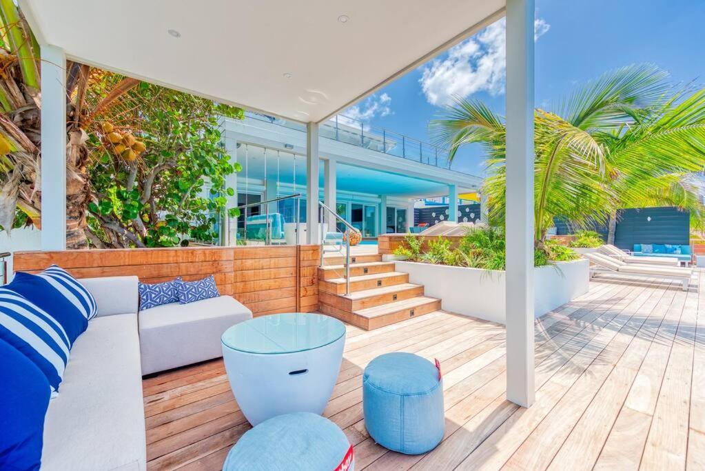 Surfsong Villa- Luxury Water Front Villa For 12 Maho Ngoại thất bức ảnh