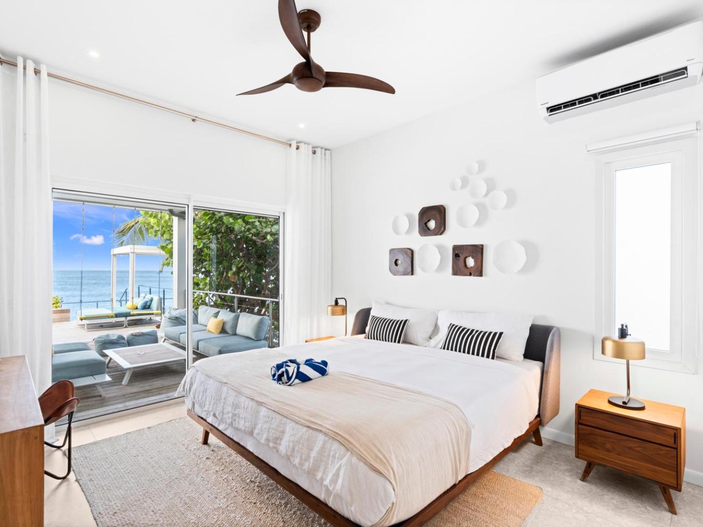 Surfsong Villa- Luxury Water Front Villa For 12 Maho Ngoại thất bức ảnh