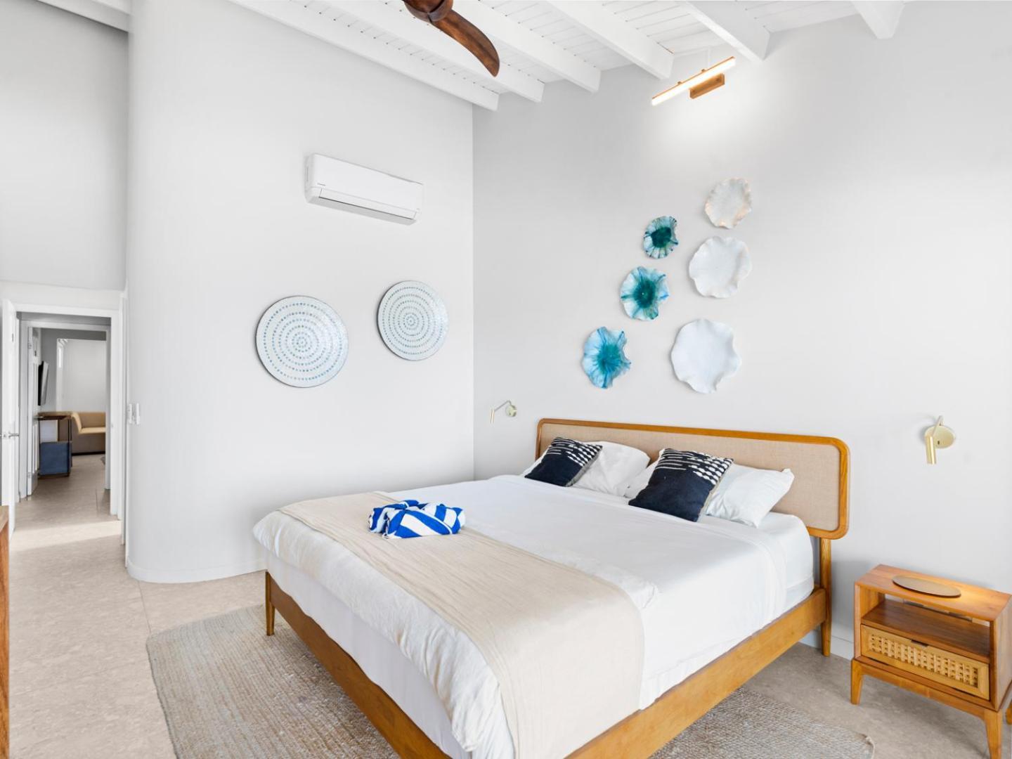Surfsong Villa- Luxury Water Front Villa For 12 Maho Ngoại thất bức ảnh